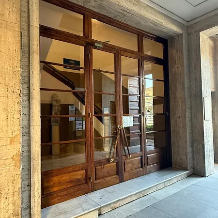 Porpora 102 The Station